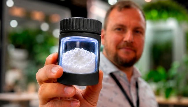 Farmacêutico mira liderança no novo mercado de CBD manipulado no Brasil