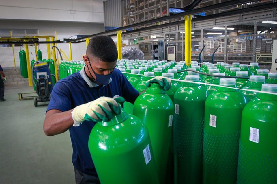 1.105 cidades do Brasil podem ficar sem oxigênio em até 10 dias