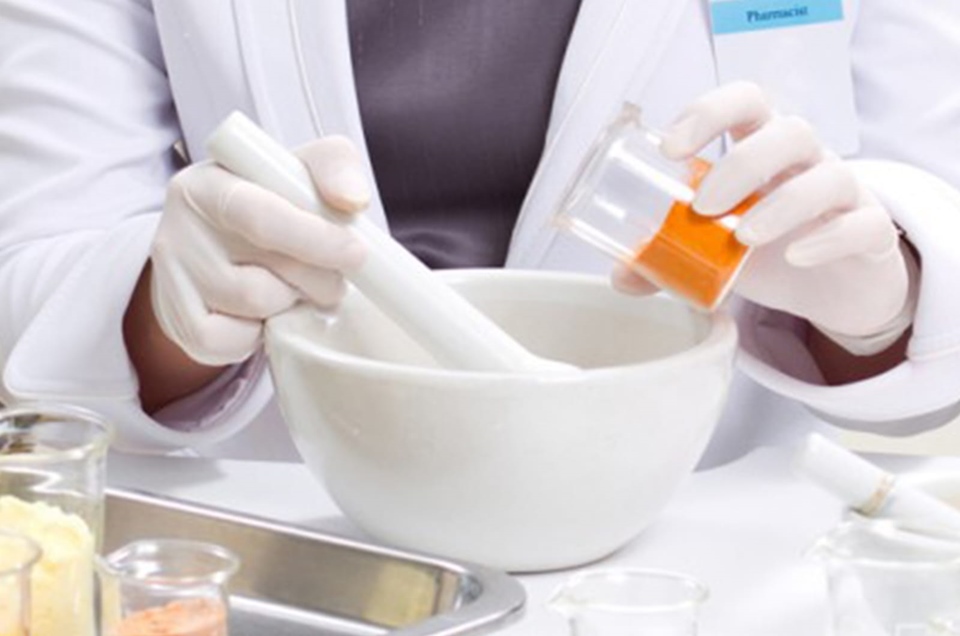 Duas farmacêuticas pagarão indenização de 200 mil por erro em manipulado