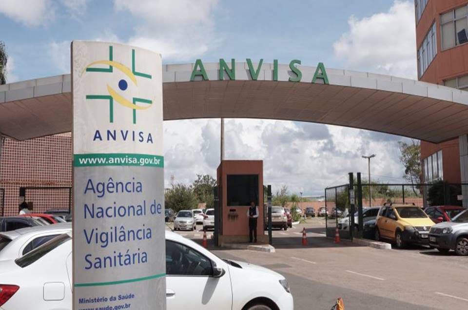 Alerta: Anvisa cancela registros de lotes de 4 medicamentos