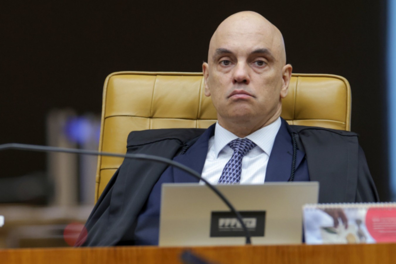 Alexandre de Moraes anula medida do CFM por extrapolação de competências