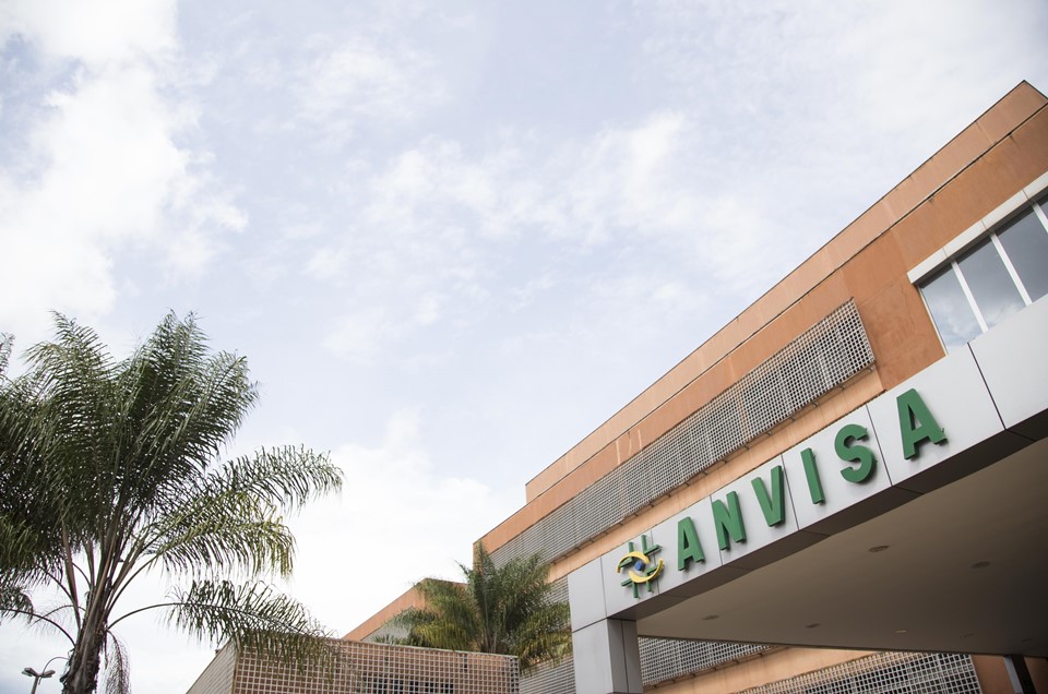 Anvisa abre consulta pública para abordar biodisponibilidade e bioequivalência