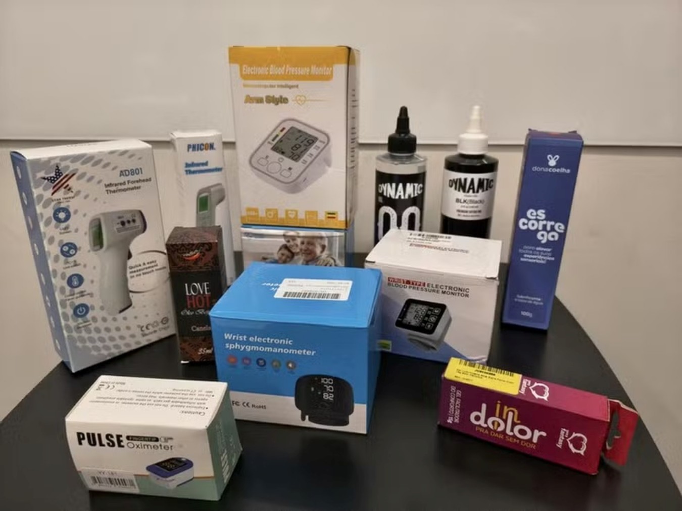 Anvisa apreende dispositivos de saúde, cosméticos e alimentos irregulares em centro logístico do Mercado Livre