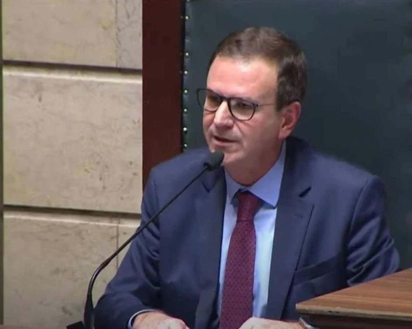 Eduardo Paes reitera compromisso de oferecer genérico do Ozempic durante solenidade de posse.