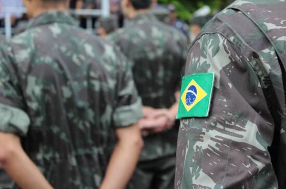 Exército abre concurso com vagas para farmacêuticos