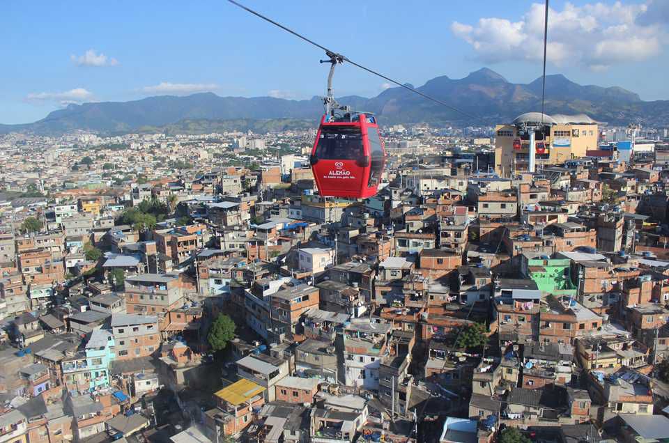 Farmacêutico pequeno empreendedor tem mais potencial de crescimento nas favelas, aponta estudo  