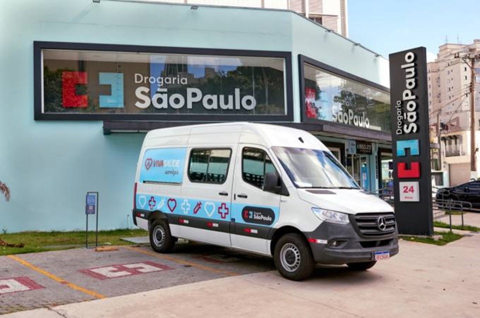 Grupo DPSP traz farmácias para dentro de vans na pandemia 