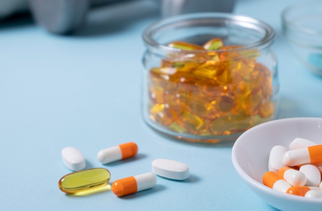 Pesquisa aponta que 63% dos brasileiros optam por suplementos em vez de melhorar hábitos alimentares