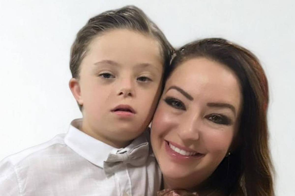 Proprietária de farmácia ganha na Justiça o direito de manipular canabidiol para o filho