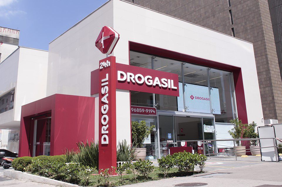 Raia Drogasil suspende coleta de biometria de clientes