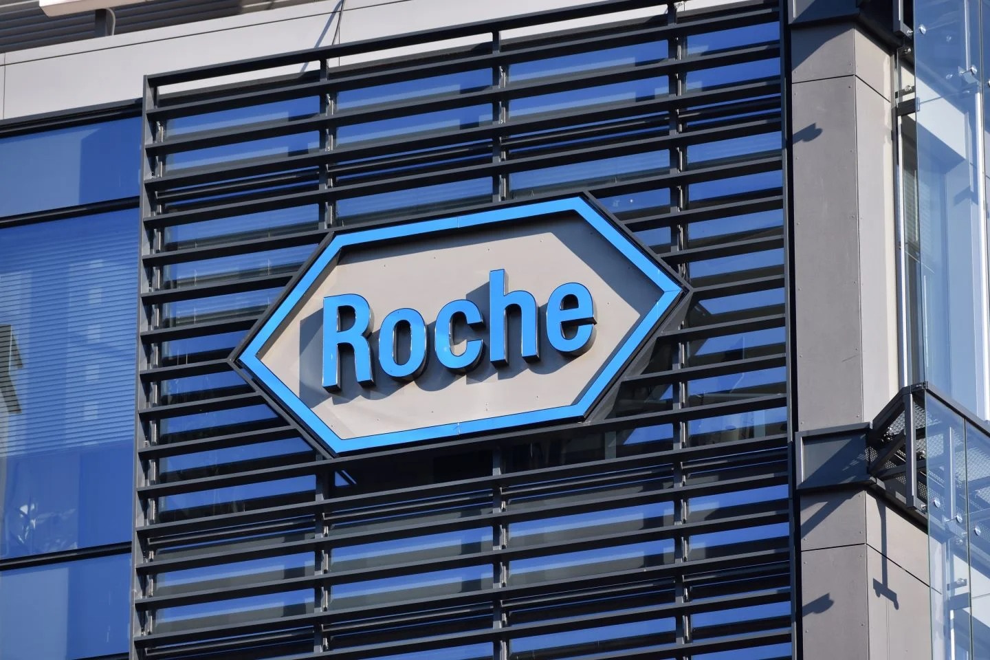 Roche firma acordo histórico de US$ 5,3 bi para desenvolver novo tratamento contra a obesidade