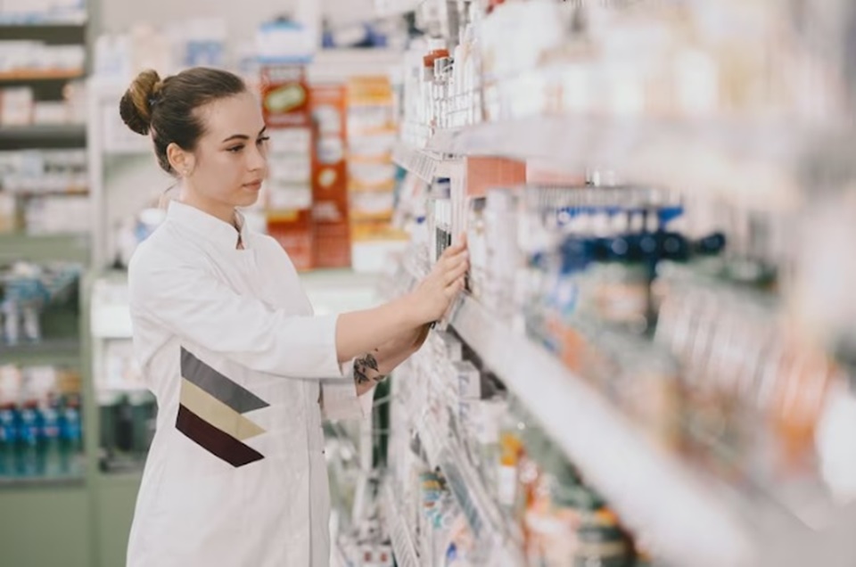 23% das farmacêuticas relatam violência no trabalho, aponta pesquisa.