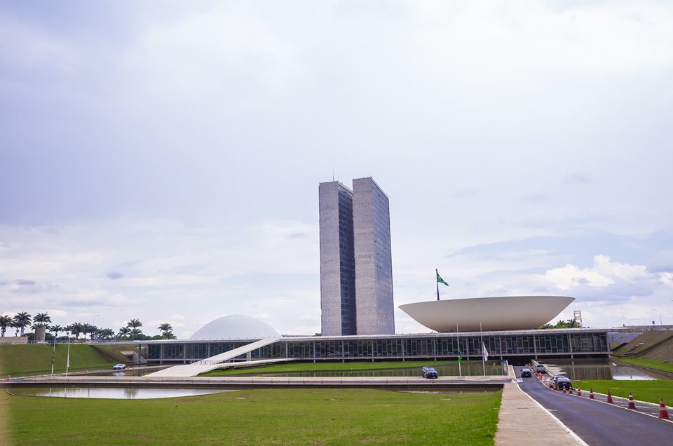 Senado aprova projeto que estimula indústria nacional a produzir IFA