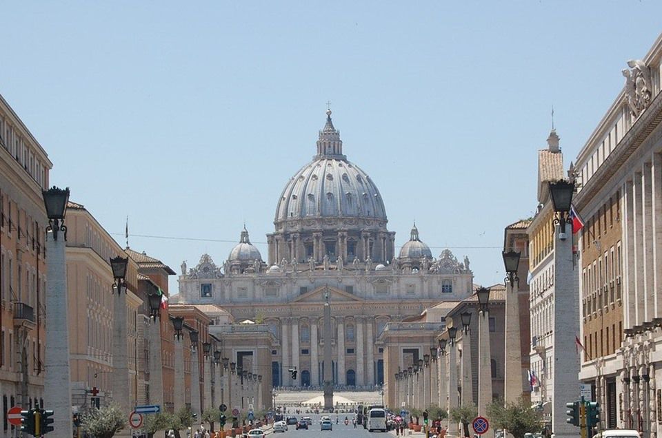 Vaticano investiu R$ 130 milhões em farmacêuticas que produzem a pílula do dia seguinte