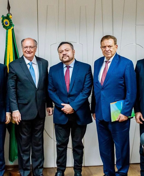 ABRAFARMA faz Lobby com o Governo Federal para estabelecer pautas "anti-farmacêutico" 