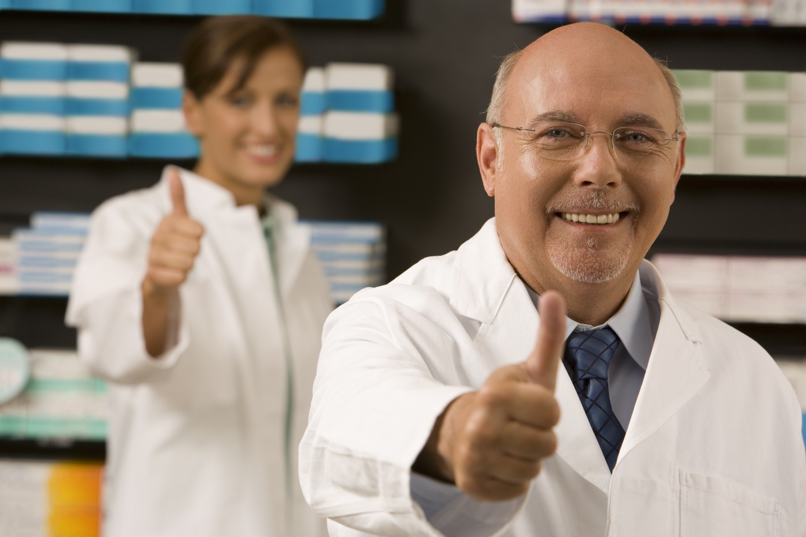 Piso nacional dos farmacêuticos avança na Câmara dos Deputados com parecer favorável do relator