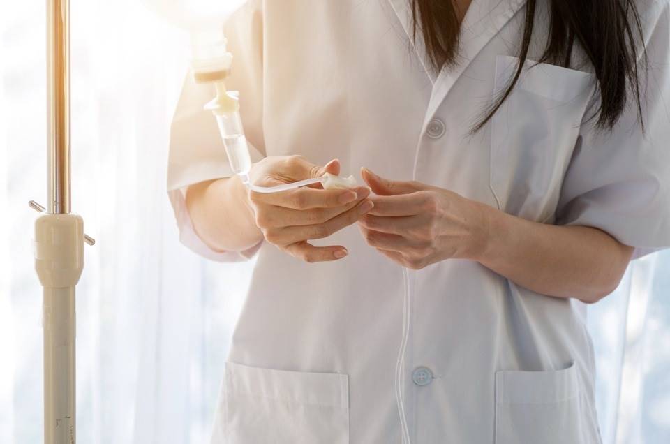 Covid-19: faltam medicamentos para intubação