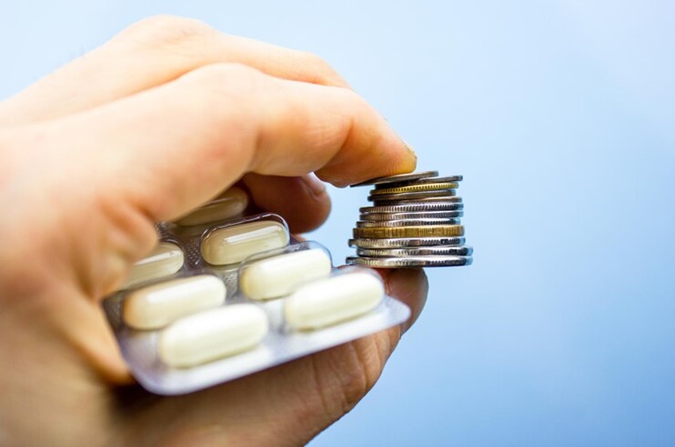 Medicamentos terão reajuste em abril. Veja dicas do CFF para economizar