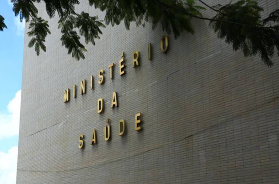 Ministério da Saúde recebe fabricantes de vacinas