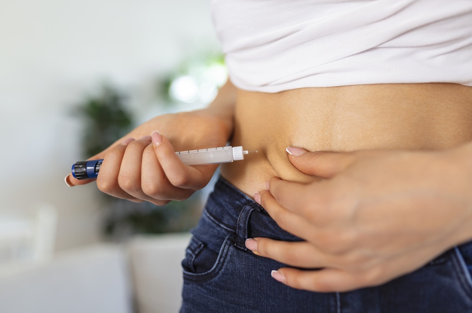 Jovem vai parar em UTI após usar Ozempic sem orientação médica