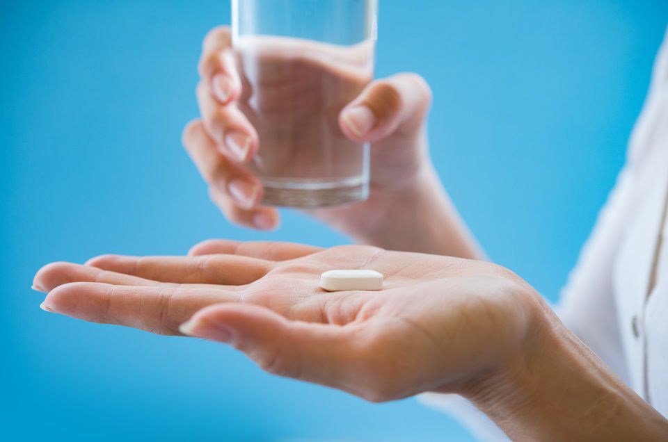 Urgente: tomar aspirina em excesso pode causar câncer, sugere estudo 