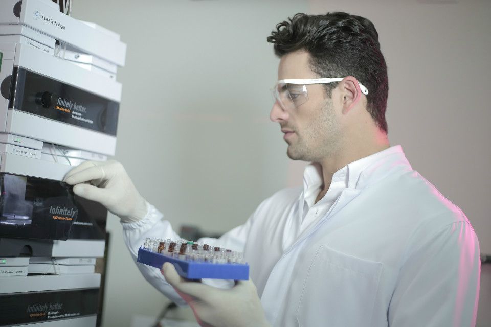 A profissão farmacêutica