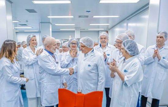 Lula inaugura nova fábrica da EMS voltada à produção mundial de medicamentos para diabetes e obesidade
