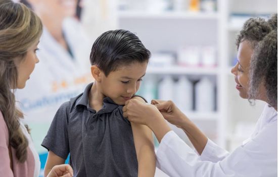 Vacinação rentabiliza negócio farmacêutico