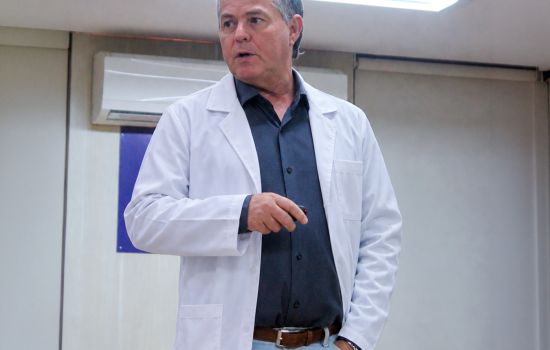 Klauber Penaforte formou mais de 6 mil farmacêuticos em vacinação e dá nome ao CRF Jovem de Minas Gerais
