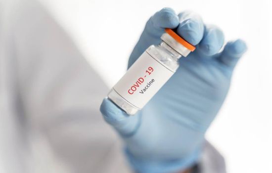 Pfizer cobra R$ 1 bilhão mais caro por novas doses de vacina