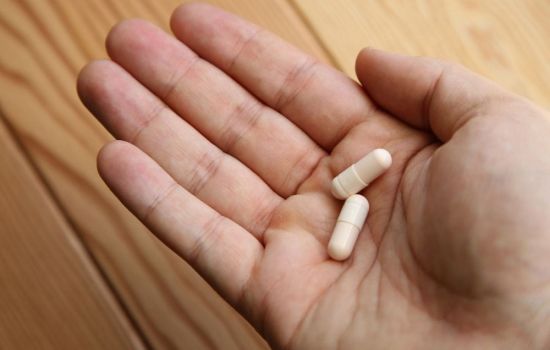 Cocô humano é usado em novos medicamentos no combate ao câncer