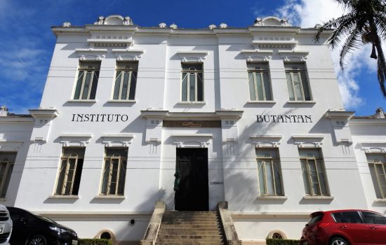 Butantan expande produção e coloca Brasil como fornecedor global de vacinas