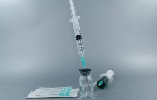 Vacina inédita contra o HIV começa ser testada no Brasil