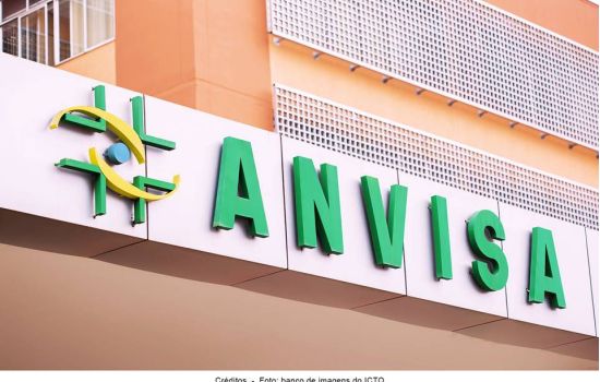 Após ameaça de processo e pressão política, Anvisa é defendida por indústria